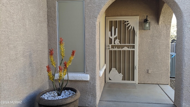 view of property entrance