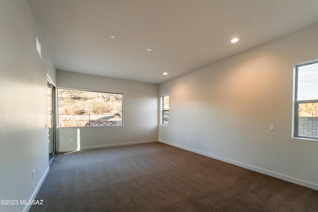 view of carpeted spare room