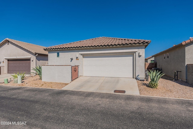 view of front of house featuring a garage