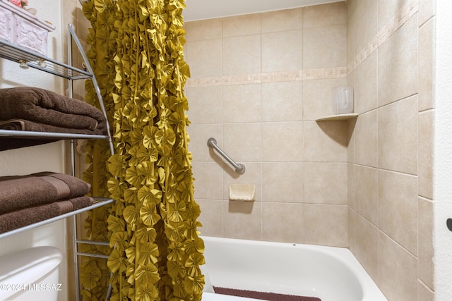 bathroom featuring shower / tub combo with curtain