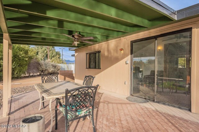 view of patio with ceiling fan