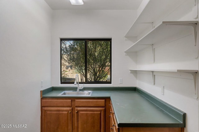 kitchen featuring sink