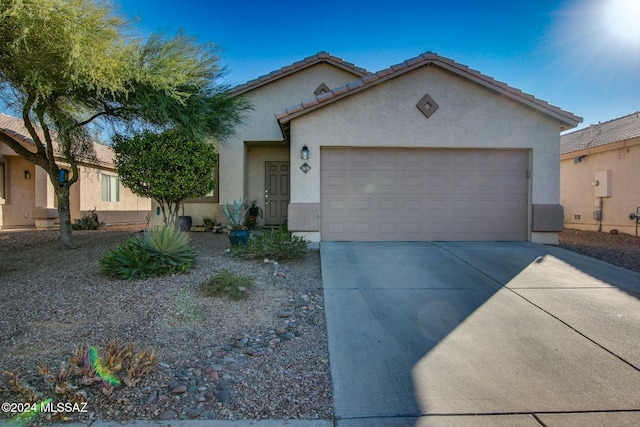 view of front of house featuring a garage