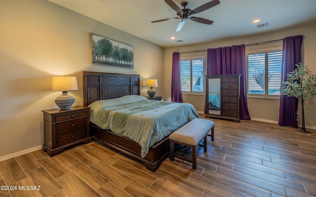 bedroom featuring ceiling fan