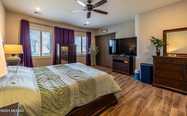 bedroom featuring ceiling fan