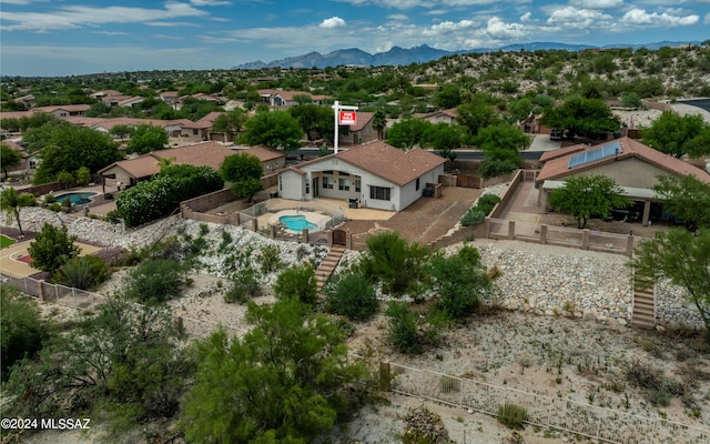 bird's eye view featuring a mountain view