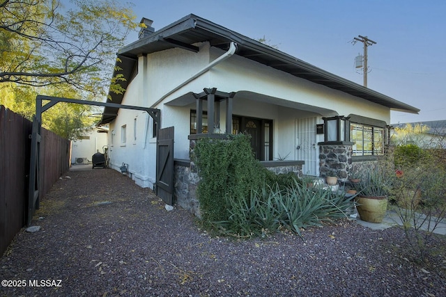 view of front of house