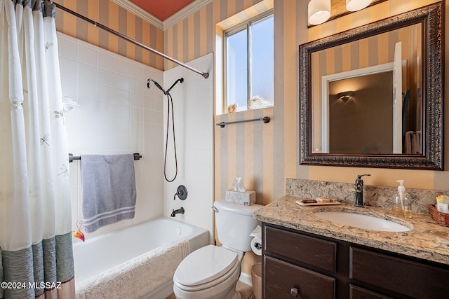 clothes washing area with visible vents, independent washer and dryer, baseboards, cabinet space, and light tile patterned floors