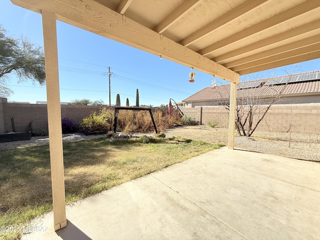 view of yard with a patio