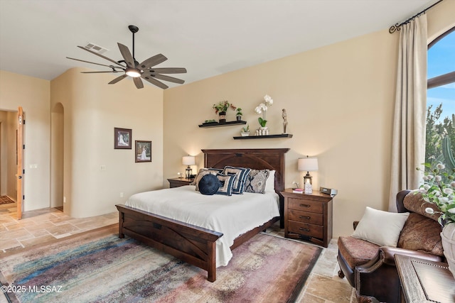 bedroom featuring ceiling fan