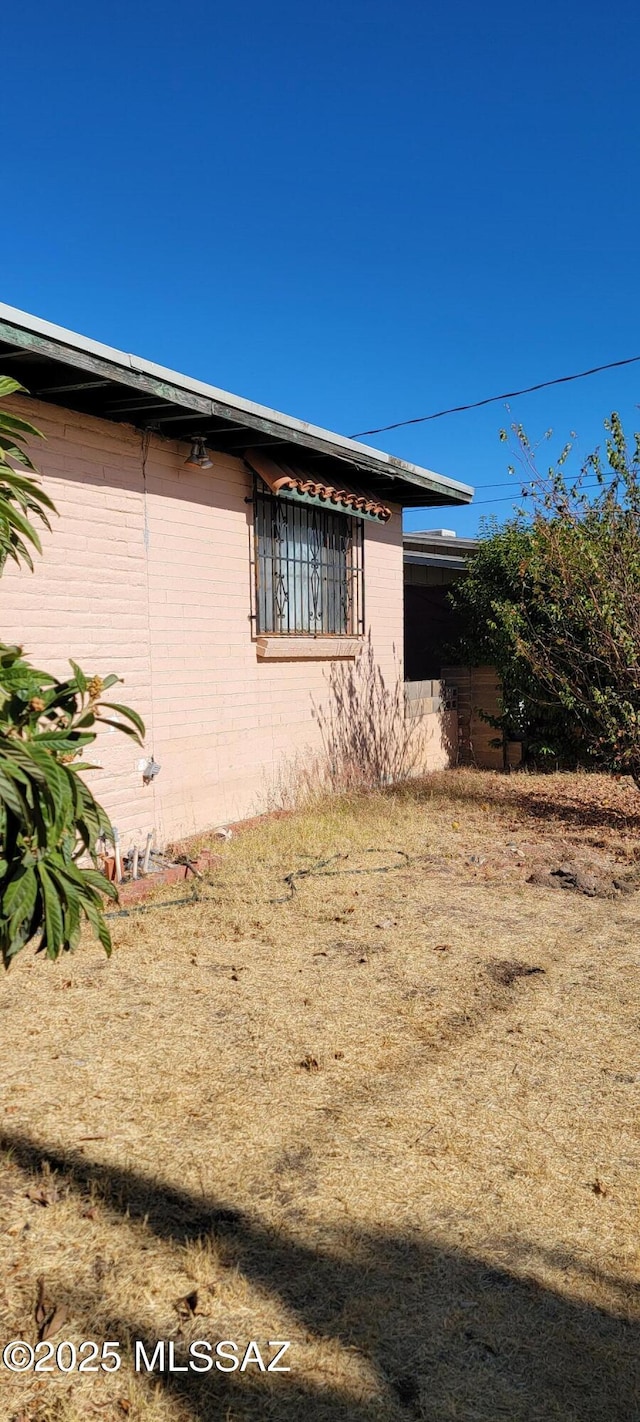 view of property exterior