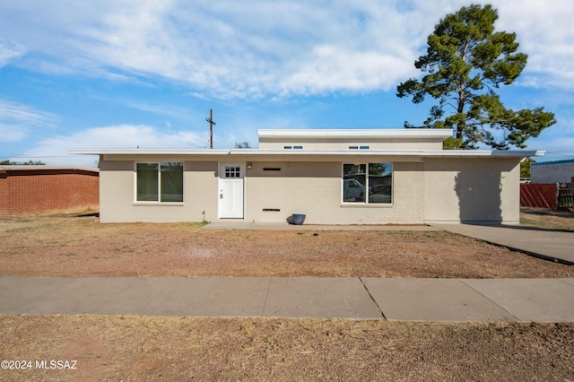 view of single story home