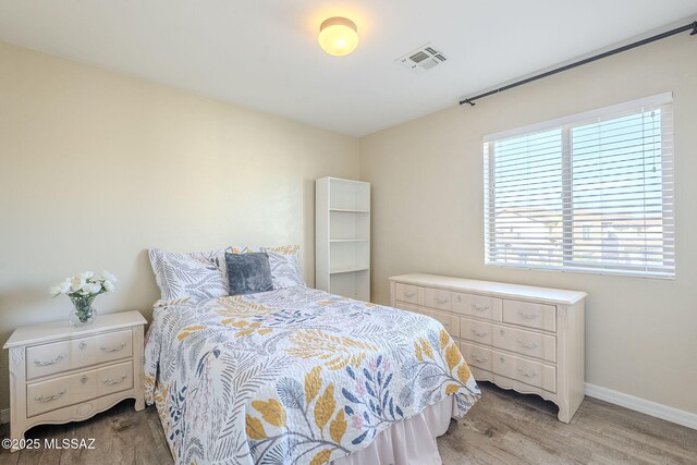 full bathroom with shower / bath combo, vanity, and toilet