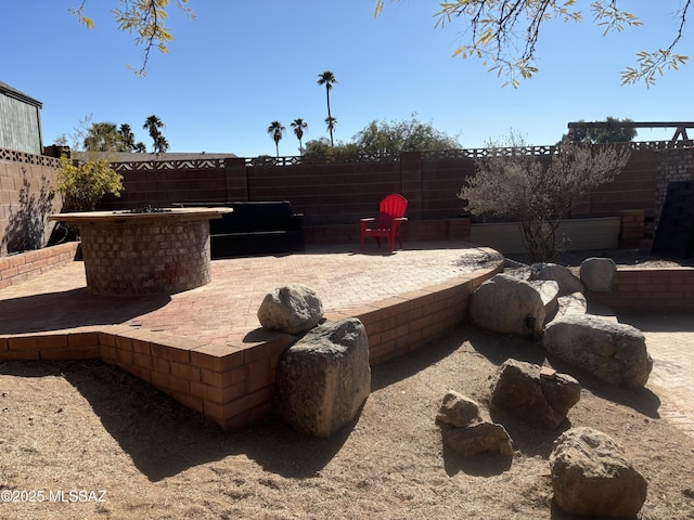 view of yard with a patio