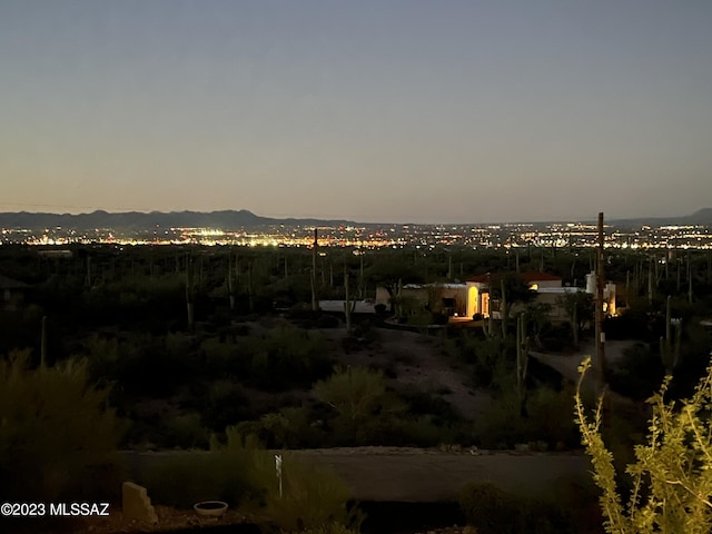 view of aerial view at dusk