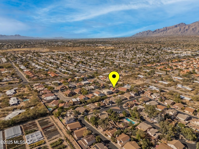 drone / aerial view featuring a mountain view