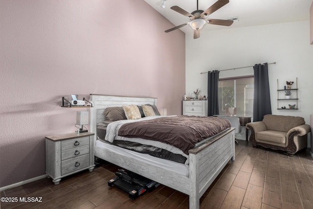 bedroom with ceiling fan and vaulted ceiling