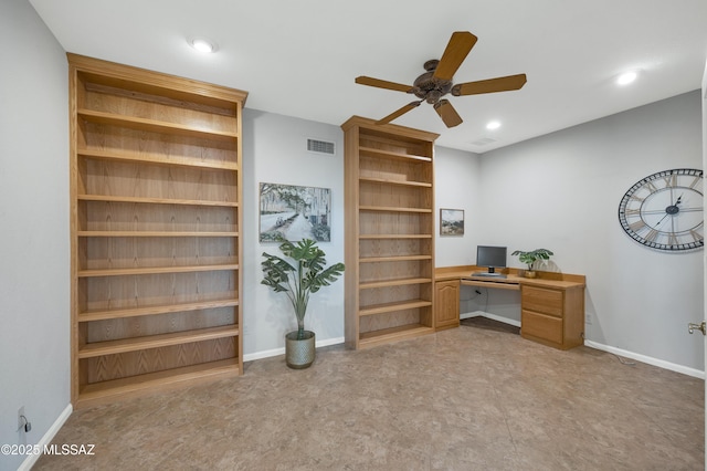 office area featuring ceiling fan