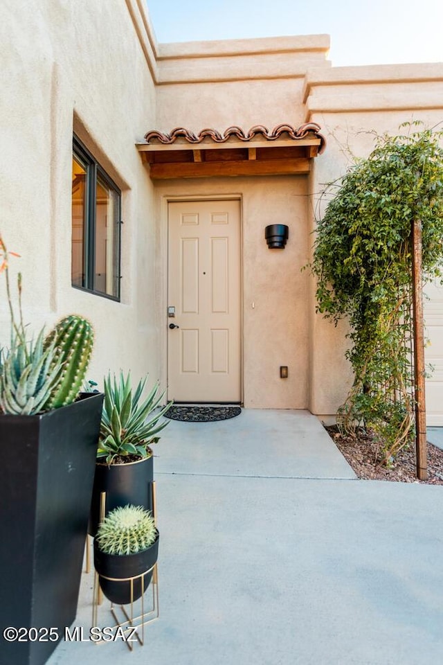 view of property entrance