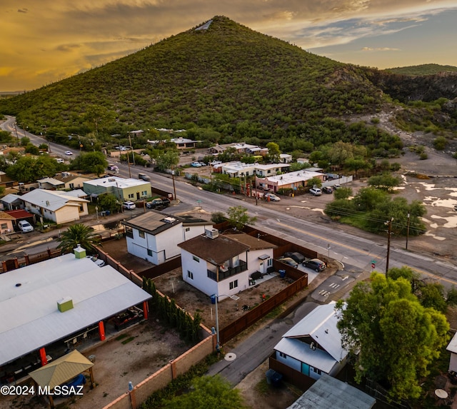 view of aerial view at dusk