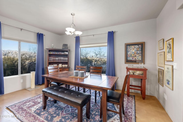 dining room with an inviting chandelier