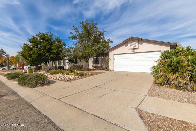 view of front facade featuring a garage