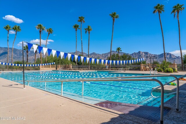 view of pool featuring a mountain view