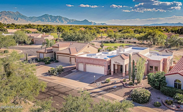 1465 N Bank Swallow Rd, Green Valley, AZ 85614 - drone / aerial view with a mountain view