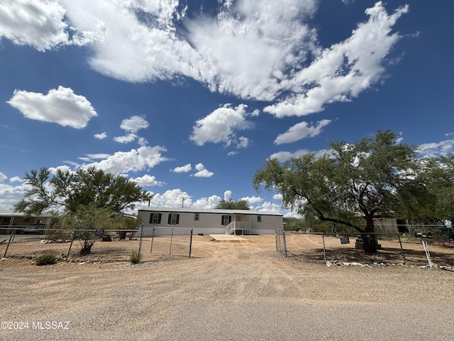 view of manufactured / mobile home