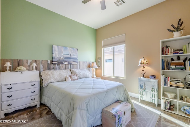 bedroom with ceiling fan