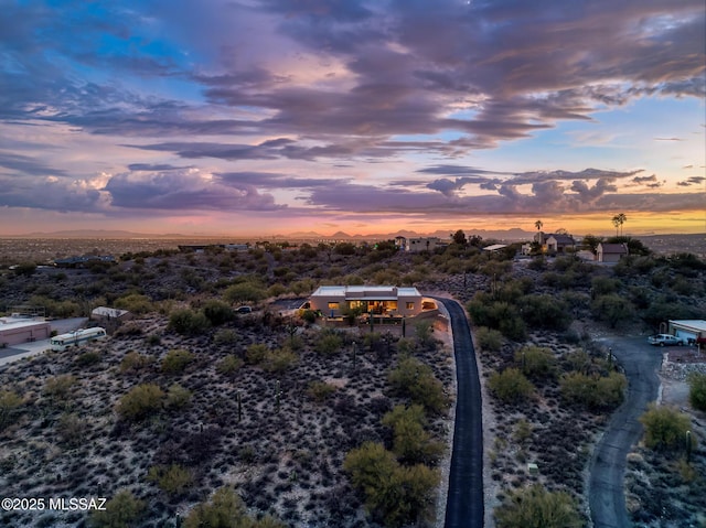 view of aerial view at dusk