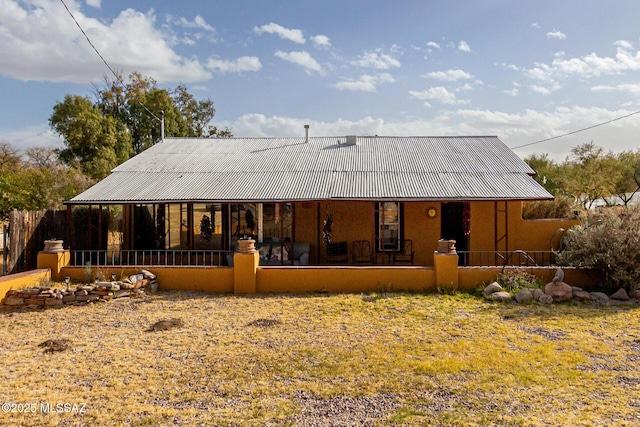 view of front of house