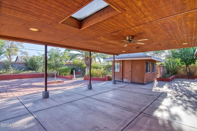 view of patio featuring ceiling fan