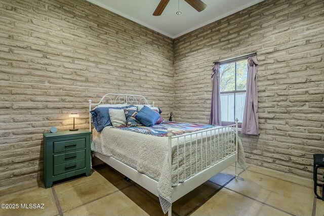 bedroom with ceiling fan