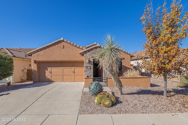 view of front of property featuring a garage