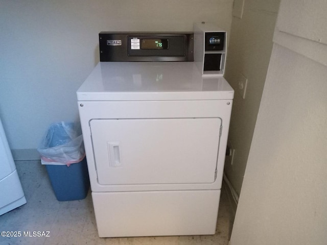 laundry area featuring washer / clothes dryer