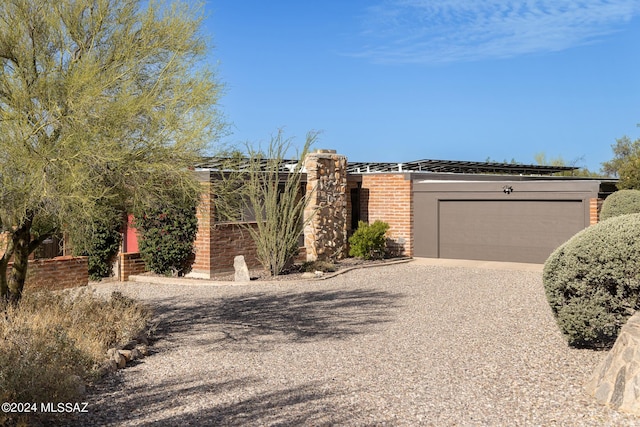 view of front of house featuring a garage