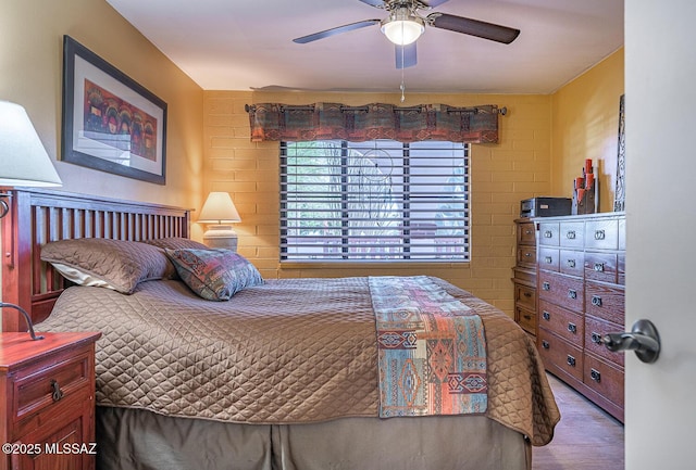 bedroom featuring ceiling fan