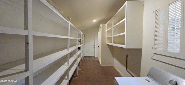 storage with washer / dryer