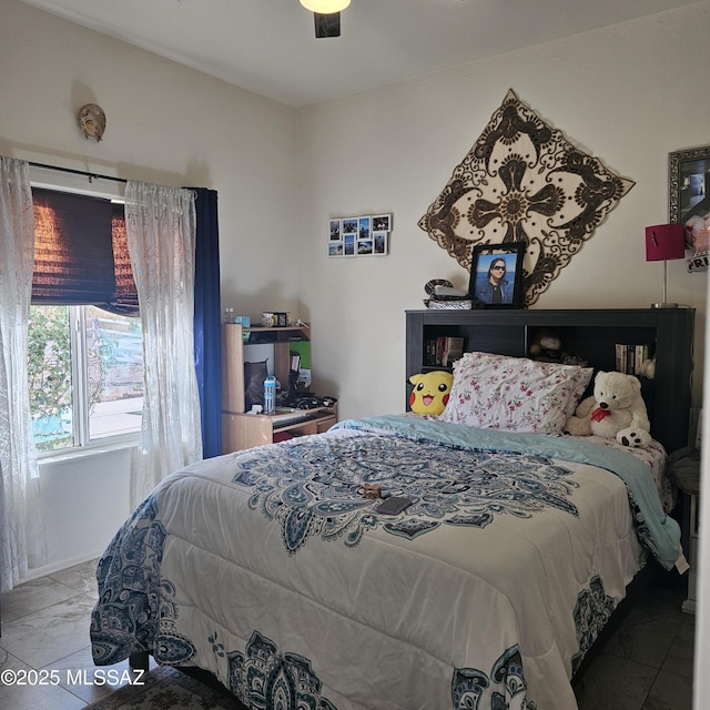 bedroom with ceiling fan