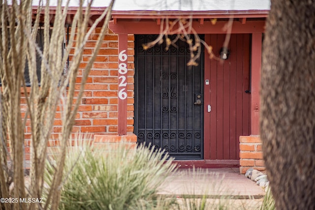 view of property entrance