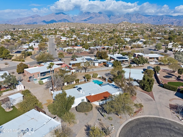 bird's eye view featuring a mountain view