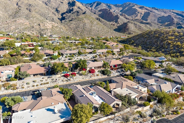 drone / aerial view featuring a mountain view