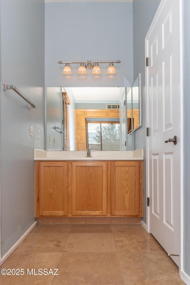 bathroom with sink