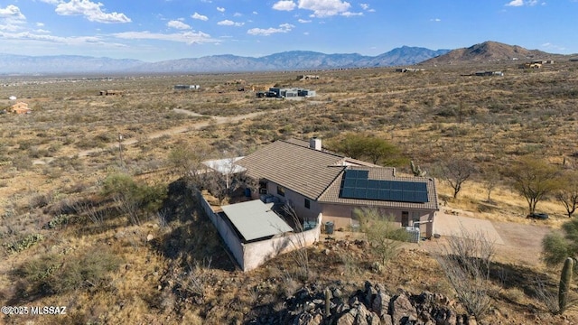 bird's eye view with a mountain view