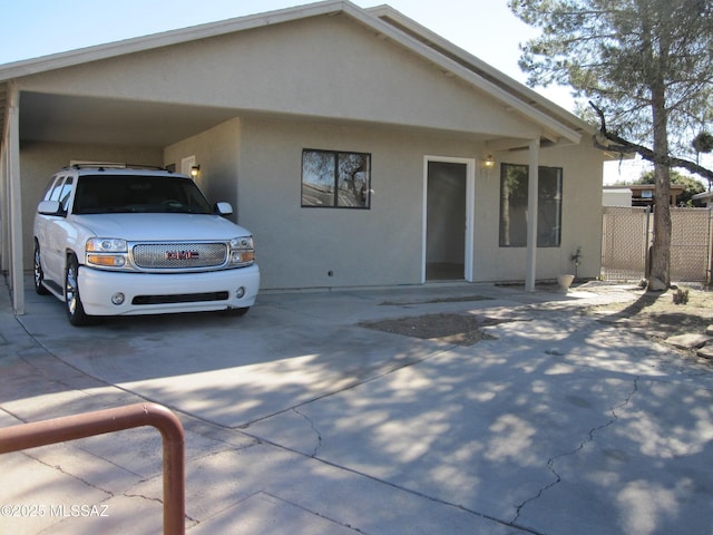 view of front of property