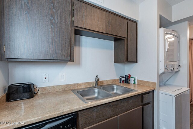 kitchen with sink, stainless steel appliances, and dark wood-type flooring