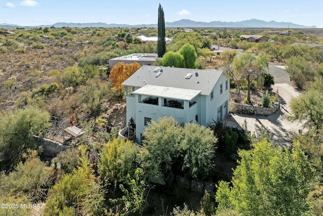 bird's eye view featuring a mountain view