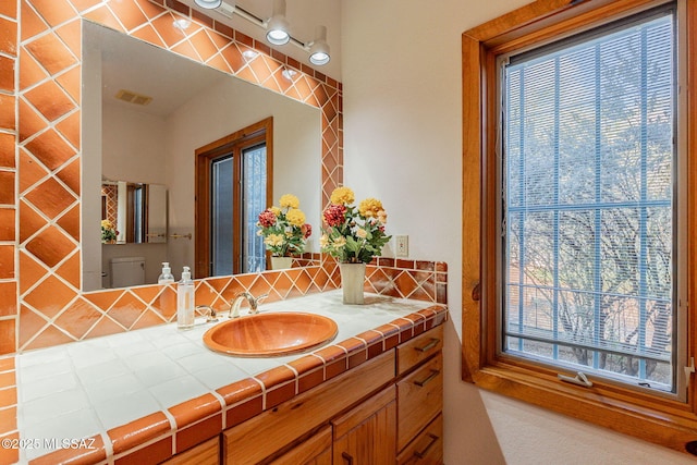 bathroom with vanity