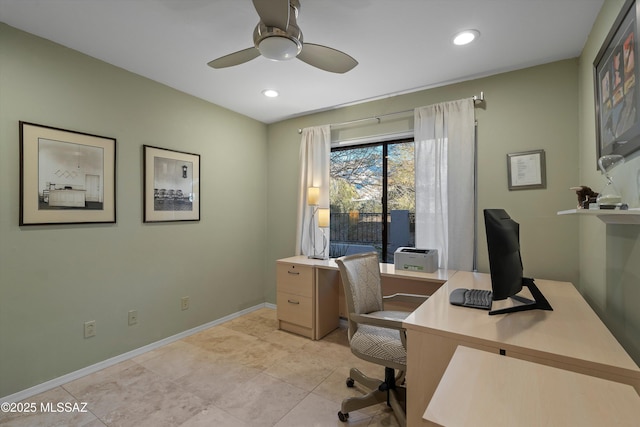 office area featuring ceiling fan